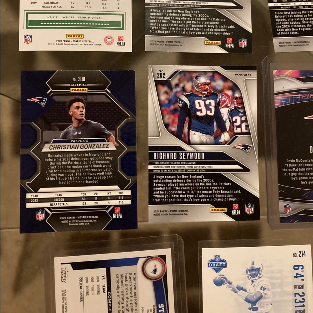 New England Patriots 11 card lot with 2024 Panini Prizm Fireworks Drake Maye #22 - Picture 10 of 12